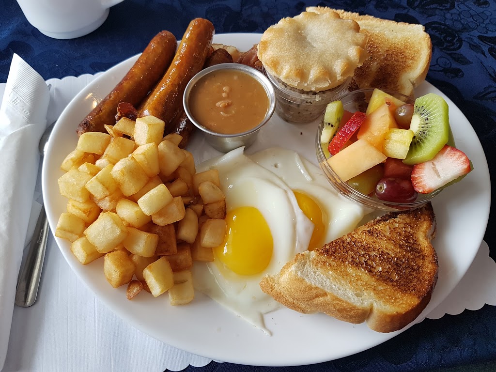 Restaurant Du Fleuve | 610 Rang du Fleuve, Saint-Barthélemy, QC J0K 1X0, Canada | Phone: (450) 885-2000