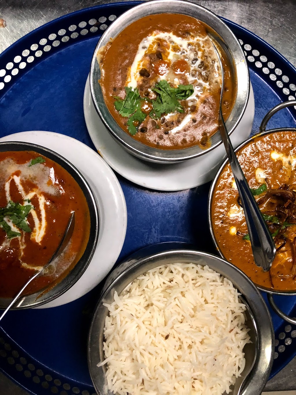 Signature Indian Cuisine | 1121 Dundas St E Unit 1A, Whitby, ON L1N 2K4, Canada | Phone: (905) 665-7392