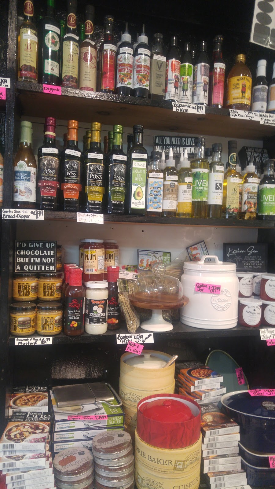 The Gravy Boat | 16 Bayfield Main St N, Bayfield, ON N0M 1G0, Canada | Phone: (519) 274-2301