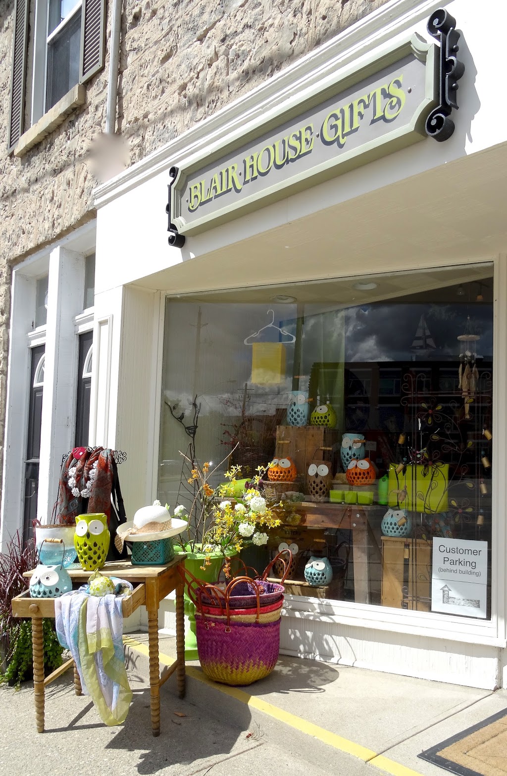 Blair House Gifts | 20 Grand Ave S #104, Cambridge, ON N1S 2L4, Canada | Phone: (519) 620-2050