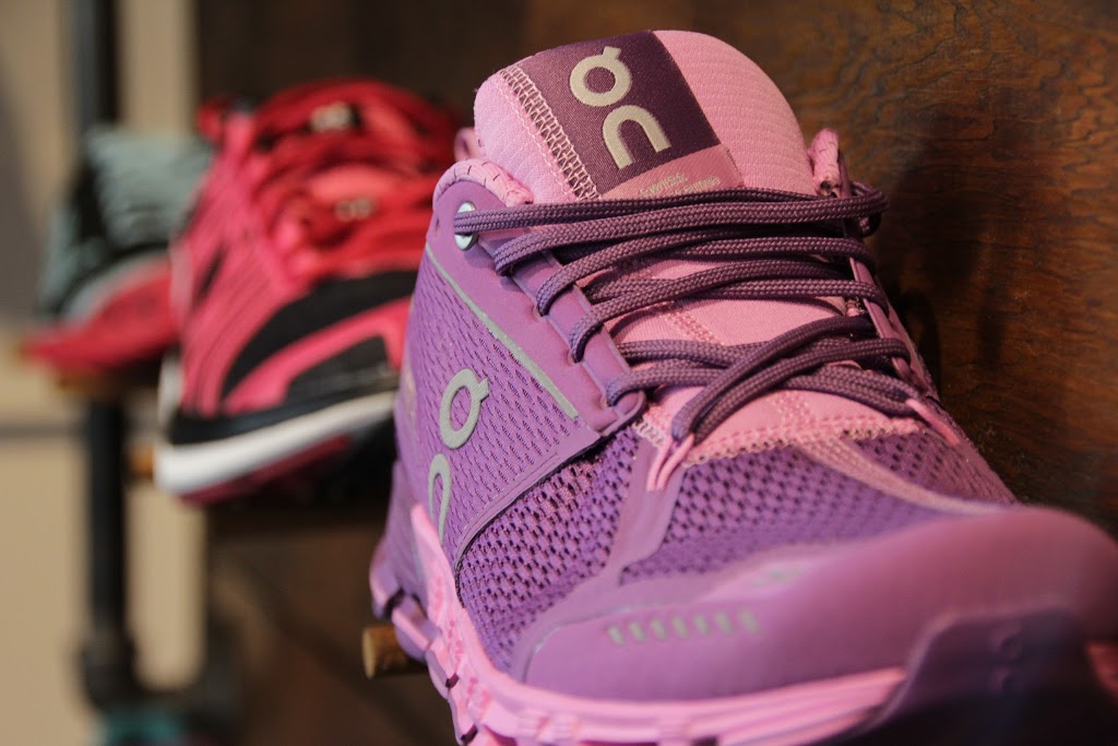 Sole Experience Running Company & runners lounge | 10995 Barnston View Rd #105, Pitt Meadows, BC V3Y 0B8, Canada | Phone: (604) 457-1028