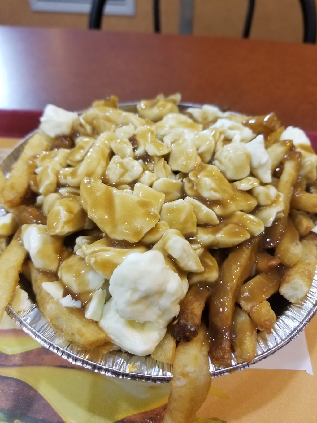 Chez Ashton | 1200 Boulevard Alphonse-Desjardins, Lévis, QC G6V 6Y8, Canada | Phone: (418) 837-4453