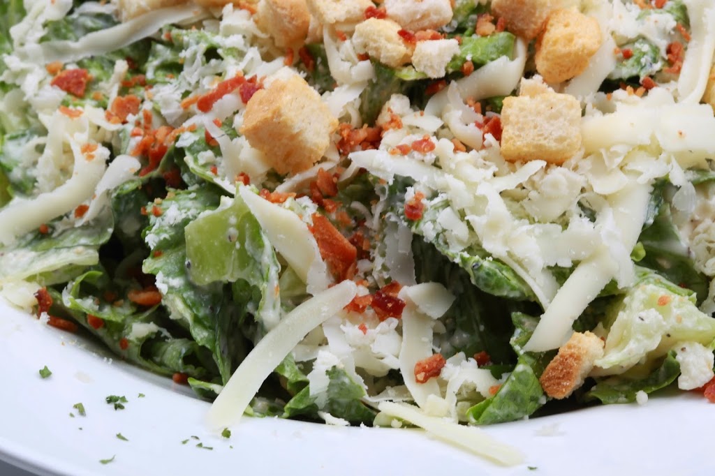 Pizzeria Jolibourg | 1263 Boulevard Jolibourg, Laval, QC H7Y 1Z8, Canada | Phone: (450) 689-8220