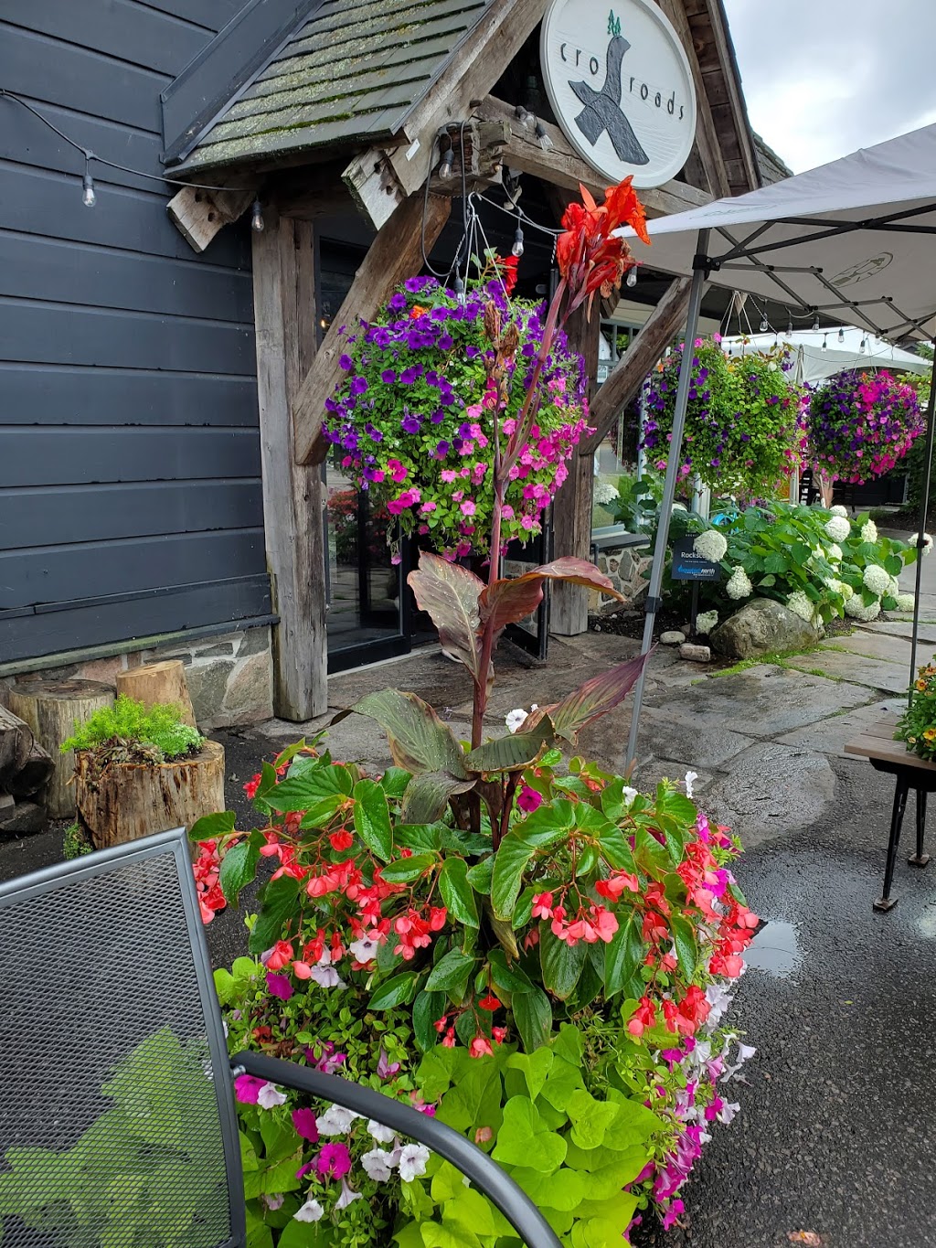 Crossroads | 2 Cardwell Rd, Rosseau, ON P0C 1J0, Canada | Phone: (705) 732-4343