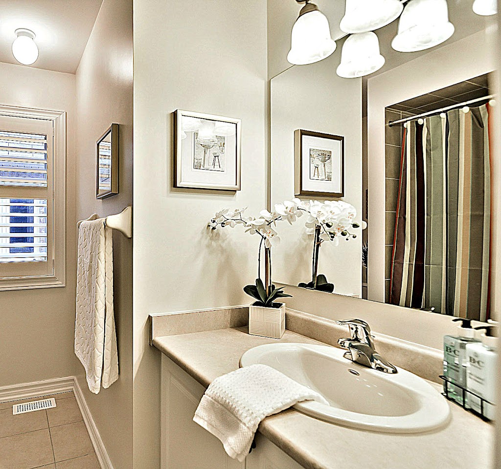 Setting the Stage, Home Staging and ReDesign | 34 Ivygreen Rd, Keswick, ON L4P 4B7, Canada | Phone: (905) 476-2504