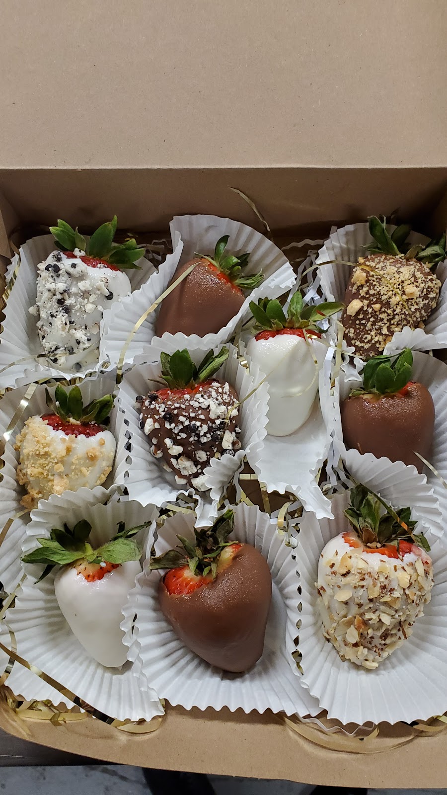 Monello’s | 263 Barton St, Stoney Creek, ON L8E 2K4, Canada | Phone: (905) 662-4444