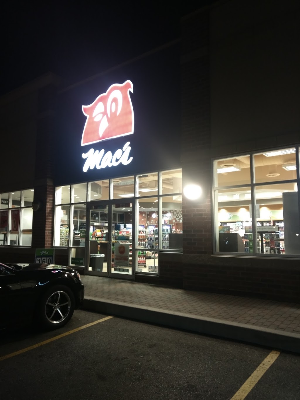 Beckers | 2520 Postmaster Dr, Oakville, ON L6M 5A8, Canada | Phone: (905) 847-1040