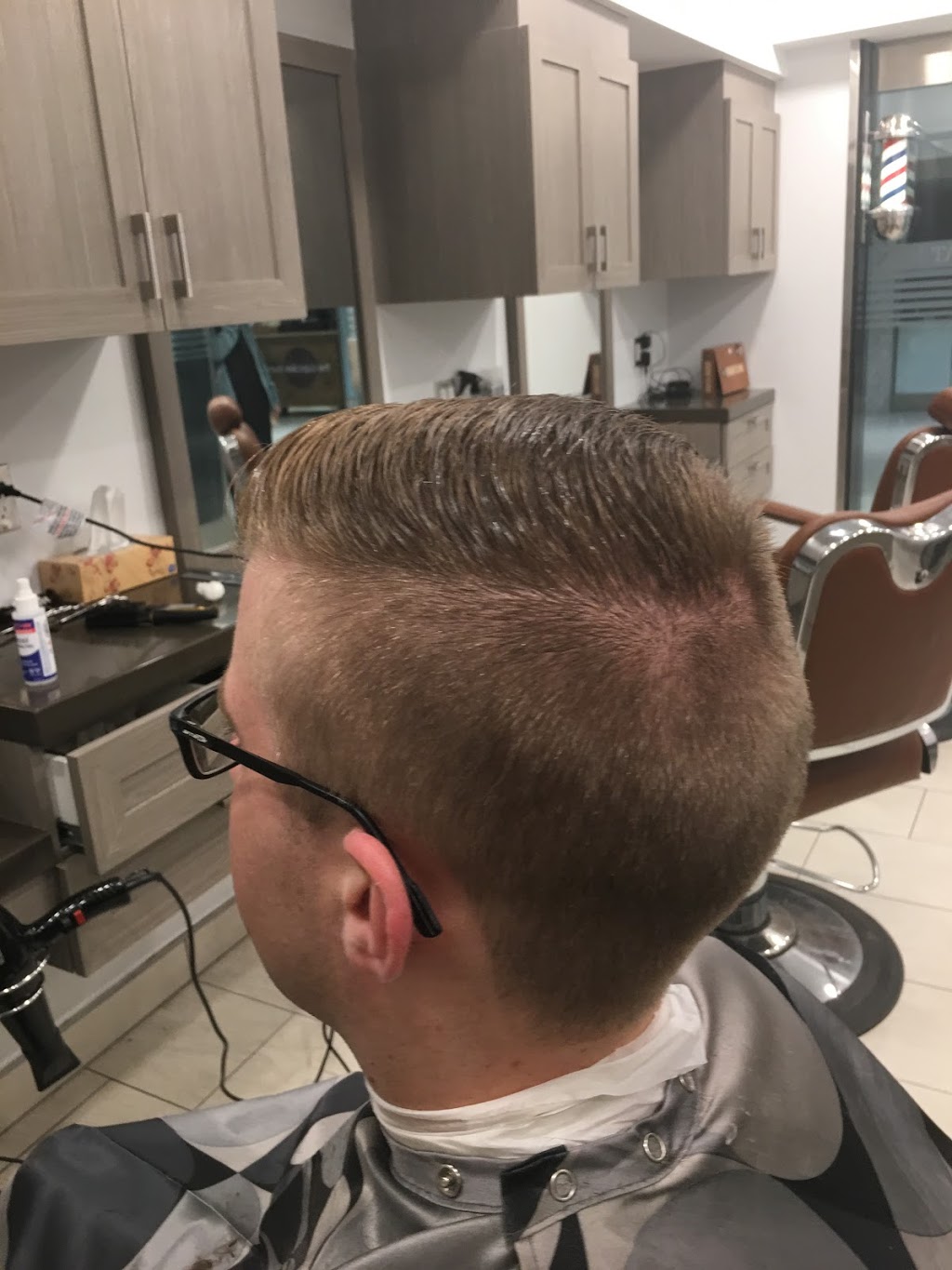 Ottawa Mobile Barber | 111 Catherine St, Ottawa, ON K2P 0P4, Canada | Phone: (613) 859-0001