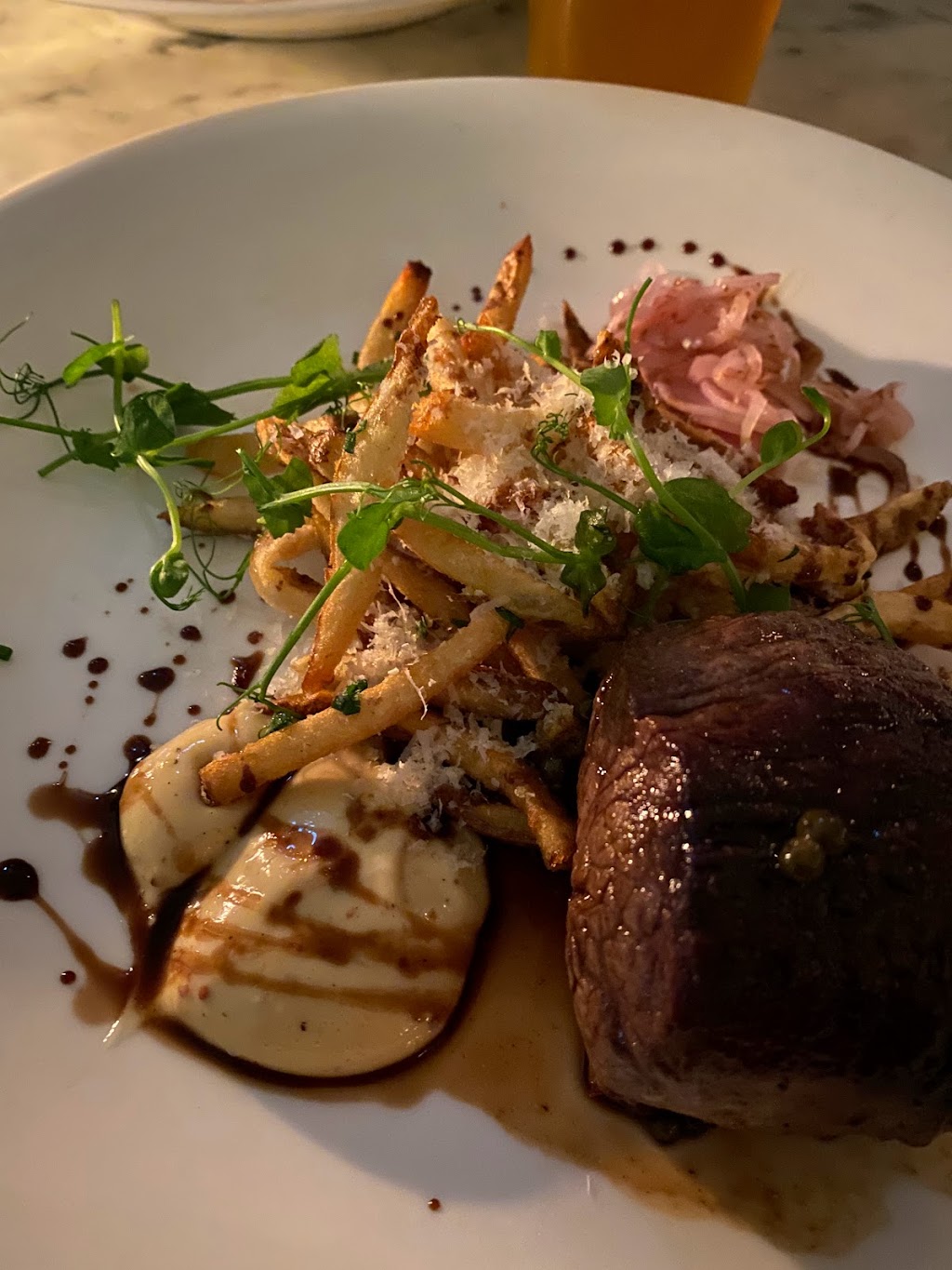 The Tremont Cafe | 100 Pine St, Collingwood, ON L9Y 2N9, Canada | Phone: (705) 293-6000