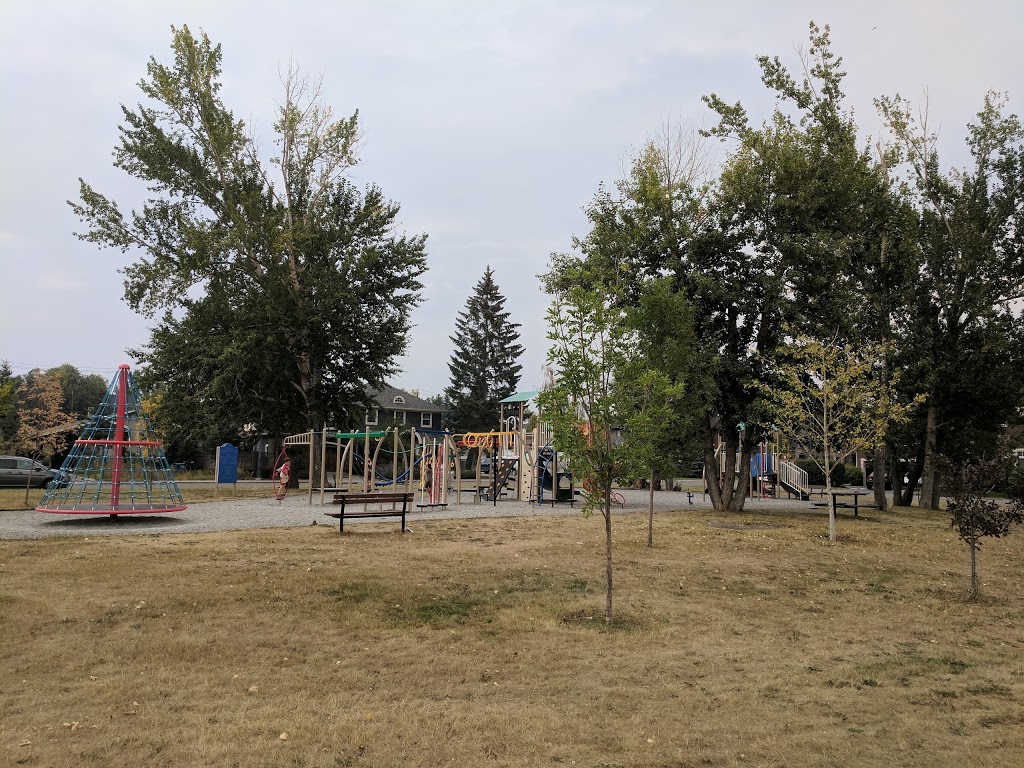 Westmount Playground | Canada, Calgary, AB T2N, Canada