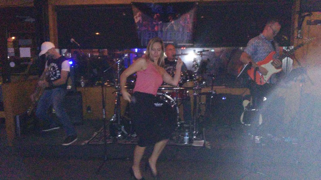 Bar Racing | 1359 Rue Principale, Granby, QC J2G 8X8, Canada | Phone: (450) 372-1112