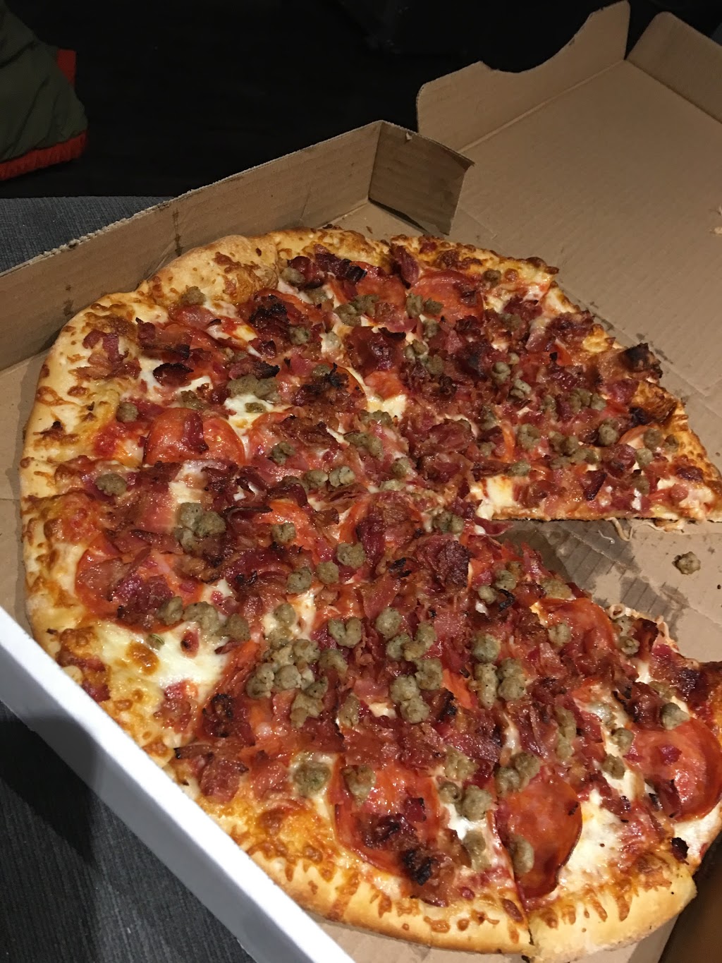 Alforno Pizza | 350 Davis Dr, Newmarket, ON L3Y 2N7, Canada | Phone: (905) 830-0009