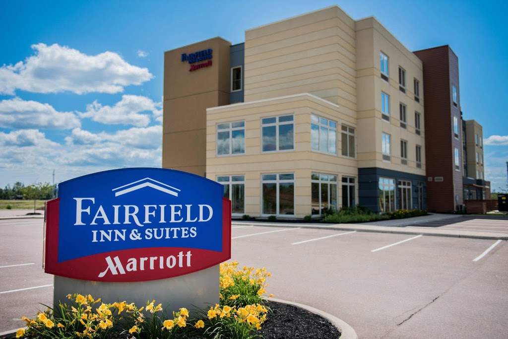 Fairfield Inn & Suites by Marriott Moncton | 26 Marriott Dr, Moncton, NB E1A 7S4, Canada | Phone: (506) 855-0033