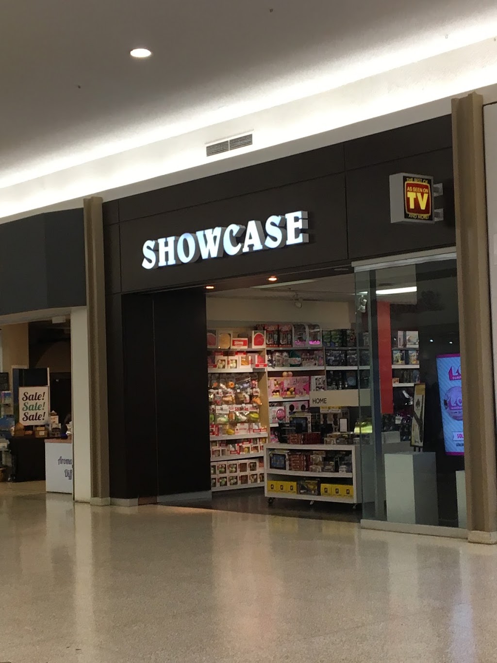 Showcase | 1555 Regent Ave W, Winnipeg, MB R2C 4J2, Canada | Phone: (204) 668-6389