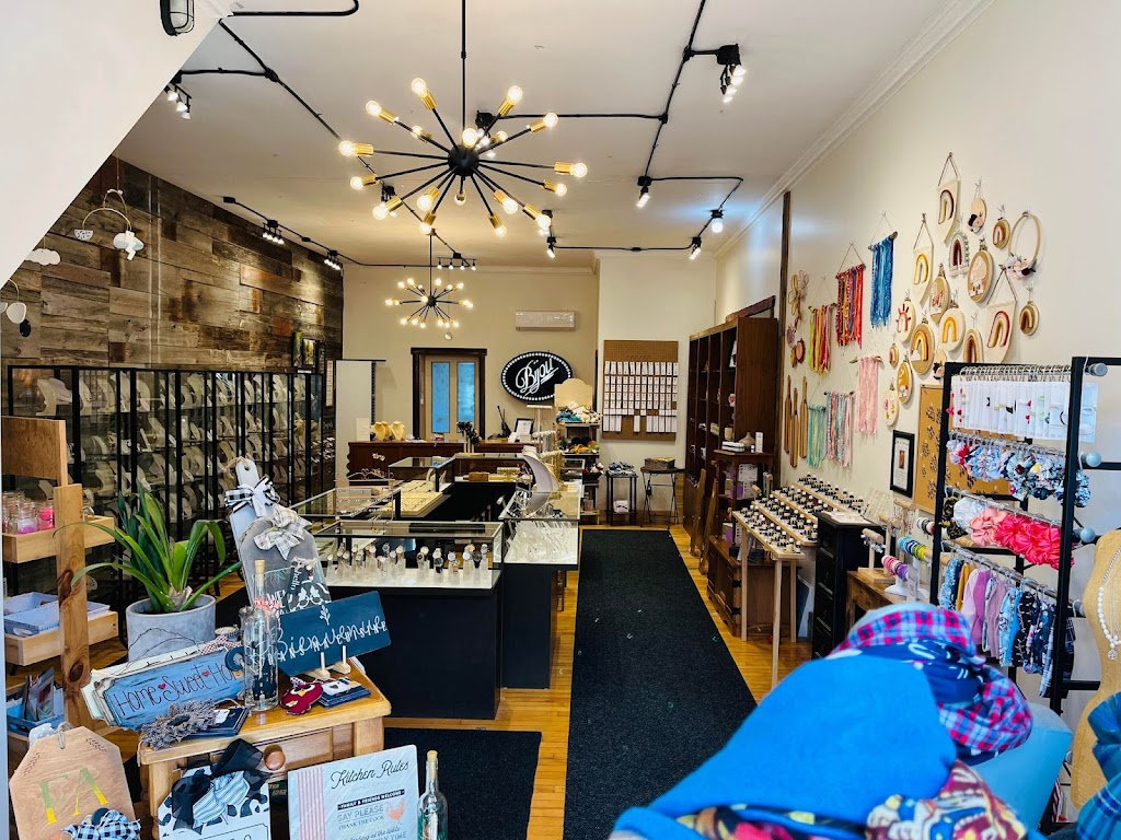 Bijouterie Vera Stroebele | 52 Rue Principale, Bedford, QC J0J 1A0, Canada | Phone: (514) 831-6929