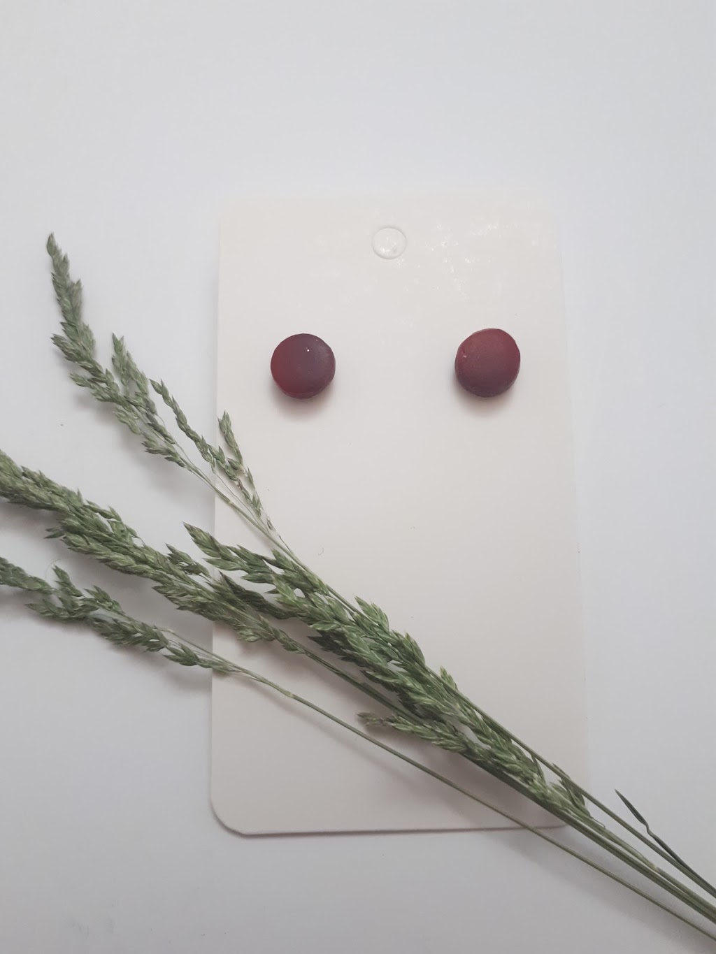 N/NA by Nina Rachel | 555 Chablis Dr, Waterloo, ON N2T 0A5, Canada | Phone: (519) 580-4608