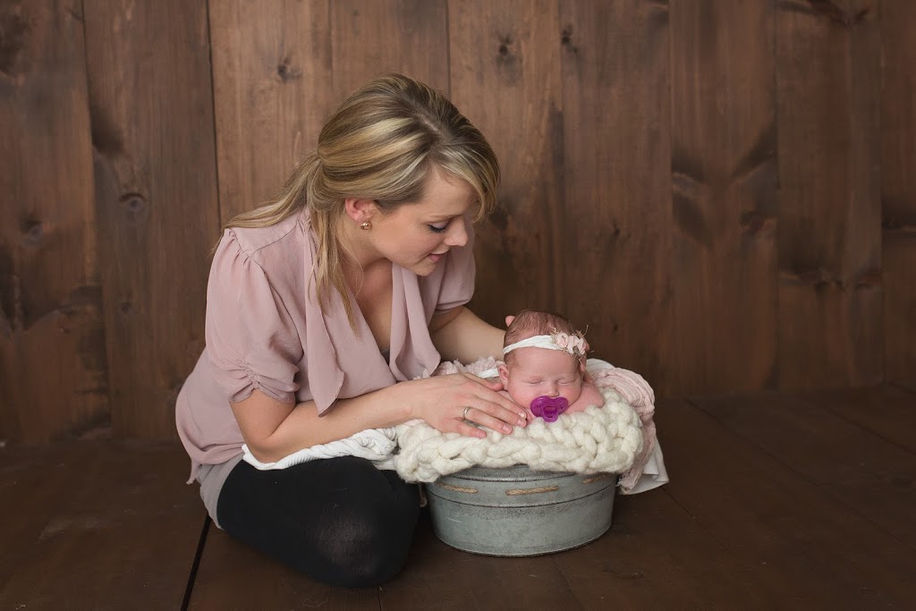 Oh So Savvy Photography | 52 Mud St W, Grassie, ON L0R 1M0, Canada | Phone: (905) 327-5506