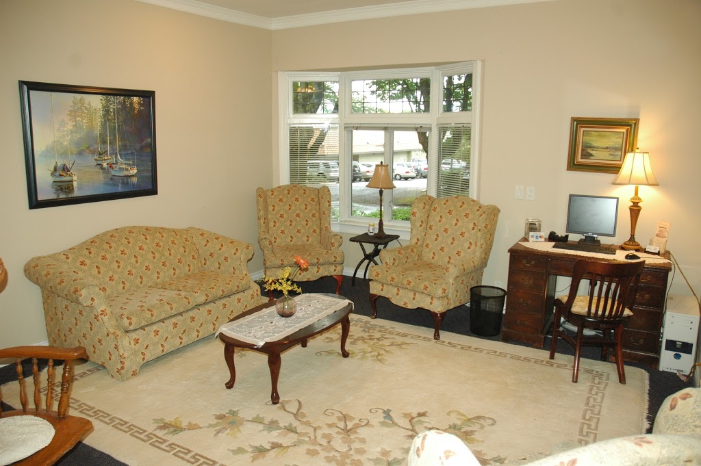 Cambie Lodge Bed and Breakfast | 446 W 13th Ave, Vancouver, BC V5Y 1W5, Canada | Phone: (604) 872-3060