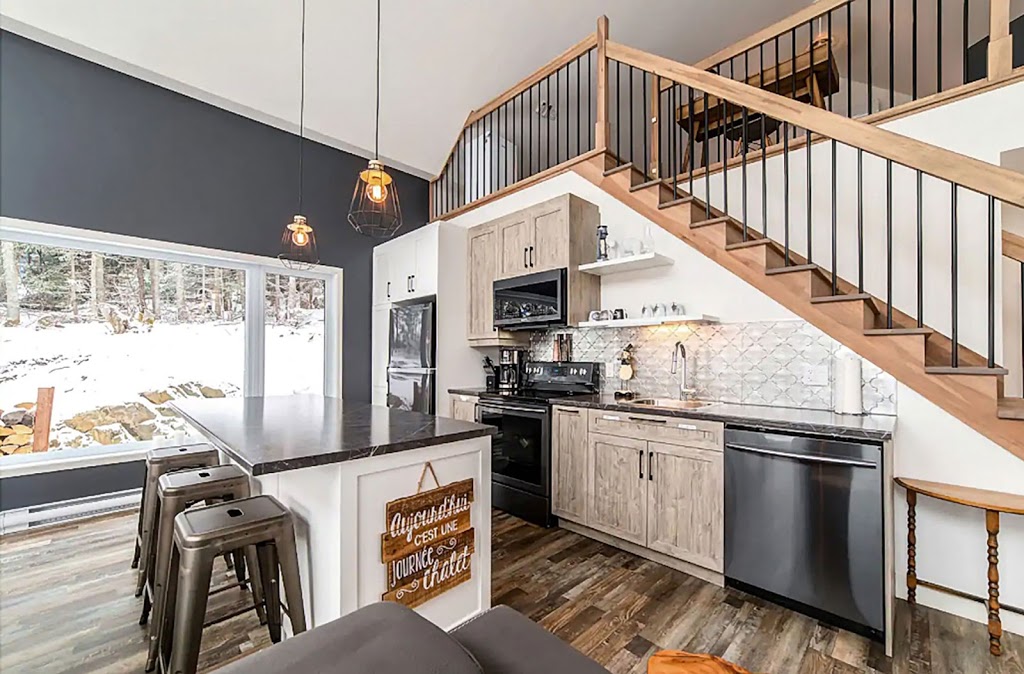 Chalets Oxygen Saint-Côme | 660 Chemin Notre Dame De La Merci, Saint-Côme, QC J0K 2B0, Canada | Phone: (514) 835-7777