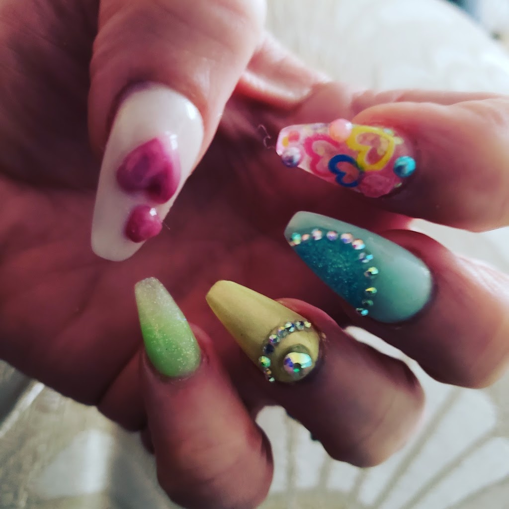 Ongles et Cils CG | 325 Rue Mayer, La Prairie, QC J5R 4P6, Canada | Phone: (438) 524-1866