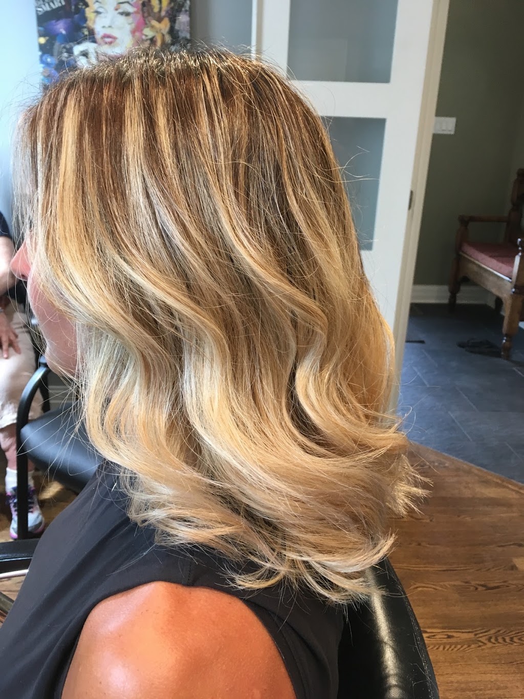 Embellish Hair Studio Stittsville | 6416 Fernbank Rd, Stittsville, ON K2S 1B6, Canada | Phone: (613) 831-1249