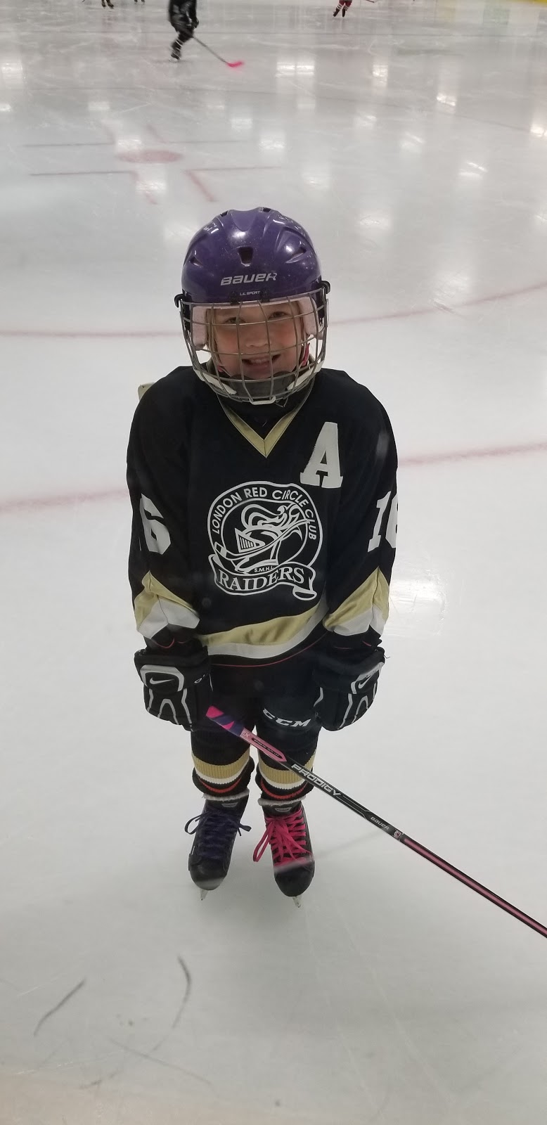 Red Circle Minor Hockey | 1221 Sandford St, London, ON N5V 2J8, Canada | Phone: (519) 453-1413