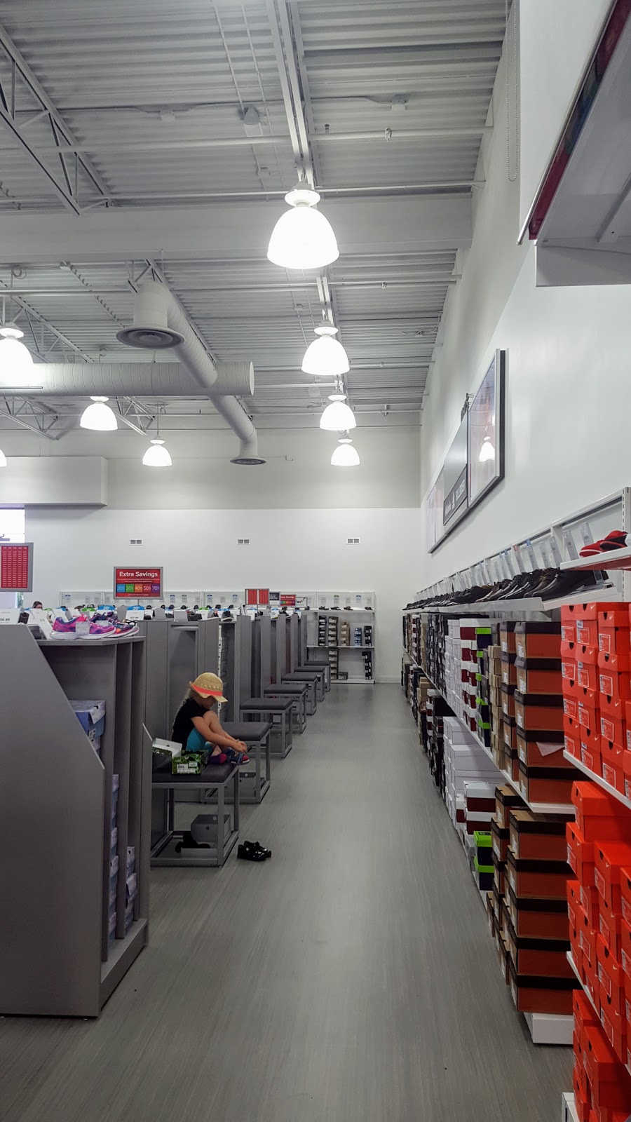 The Shoe Company | RICHMOND, Fanshawe Park Road East, 94 N Centre Rd #2, London, ON N5X 4C5, Canada | Phone: (519) 645-8882