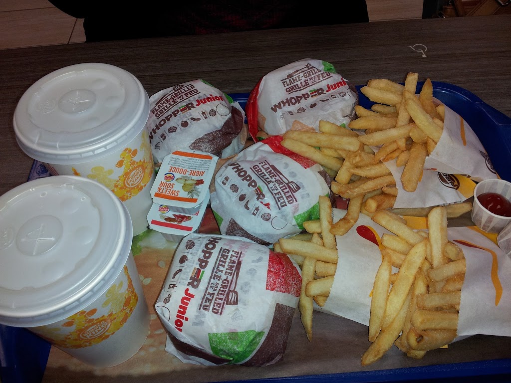 Burger King | 2919 Queen St E, Brampton, ON L6V 4K2, Canada | Phone: (905) 789-9259