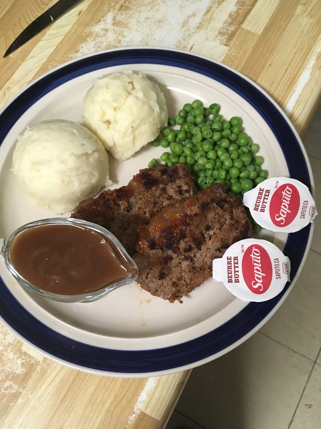 Ks East Side Cafe | 607 Rothesay Av, Saint John, NB E2H 2G9, Canada | Phone: (506) 642-6291