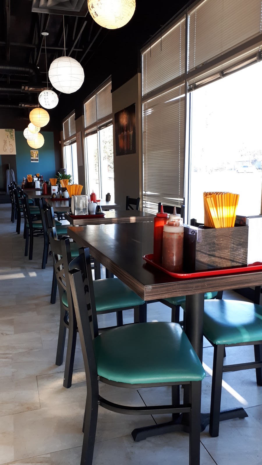 Pho 39 | 13138 137 Ave NW, Edmonton, AB T5L 4Z6, Canada | Phone: (780) 456-2997