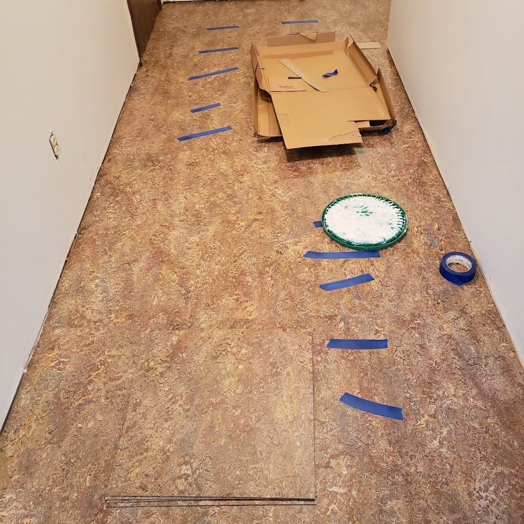 On The Surface Flooring LTD | 359 Horne Lake Rd, Qualicum Beach, BC V9K 1Z6, Canada | Phone: (250) 816-3859