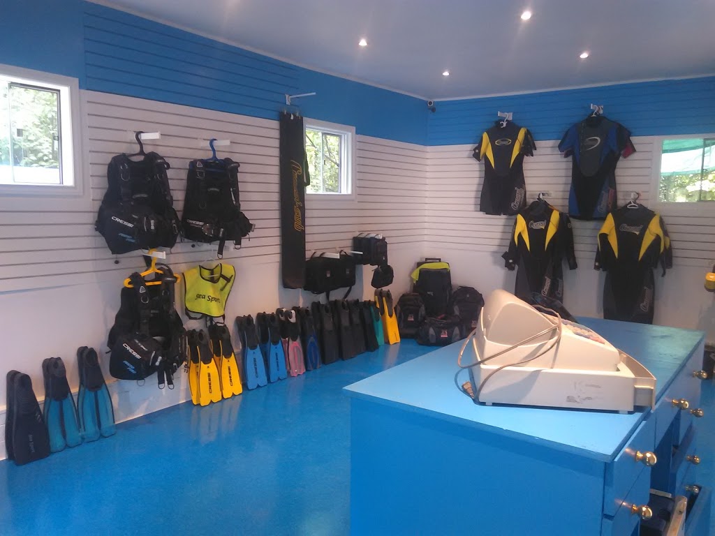 Neptunes Locker Dive Shop | 1390 Champlain Rd, Tiny, ON L9M 0C1, Canada | Phone: (705) 937-2172
