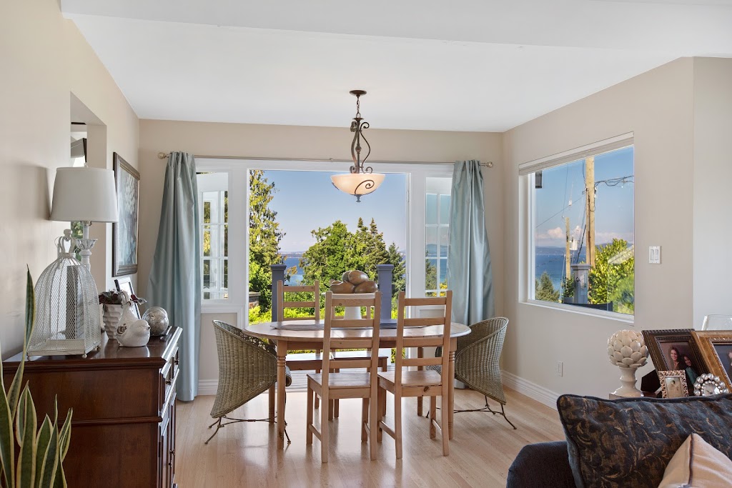 Marilyn Ball Realtor® Coldwell Banker Oceanside Real Estate | 9715 A Second St, Sidney, BC V8L 3C4, Canada | Phone: (250) 818-6489
