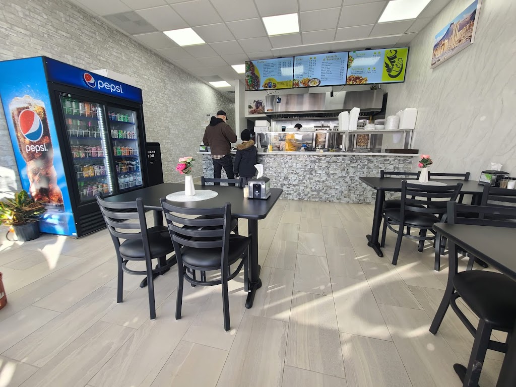 RENFREW SHAWARMA | 648 OBrien Rd UNITE#E, Renfrew, ON K7V 0B4, Canada | Phone: (613) 431-8888