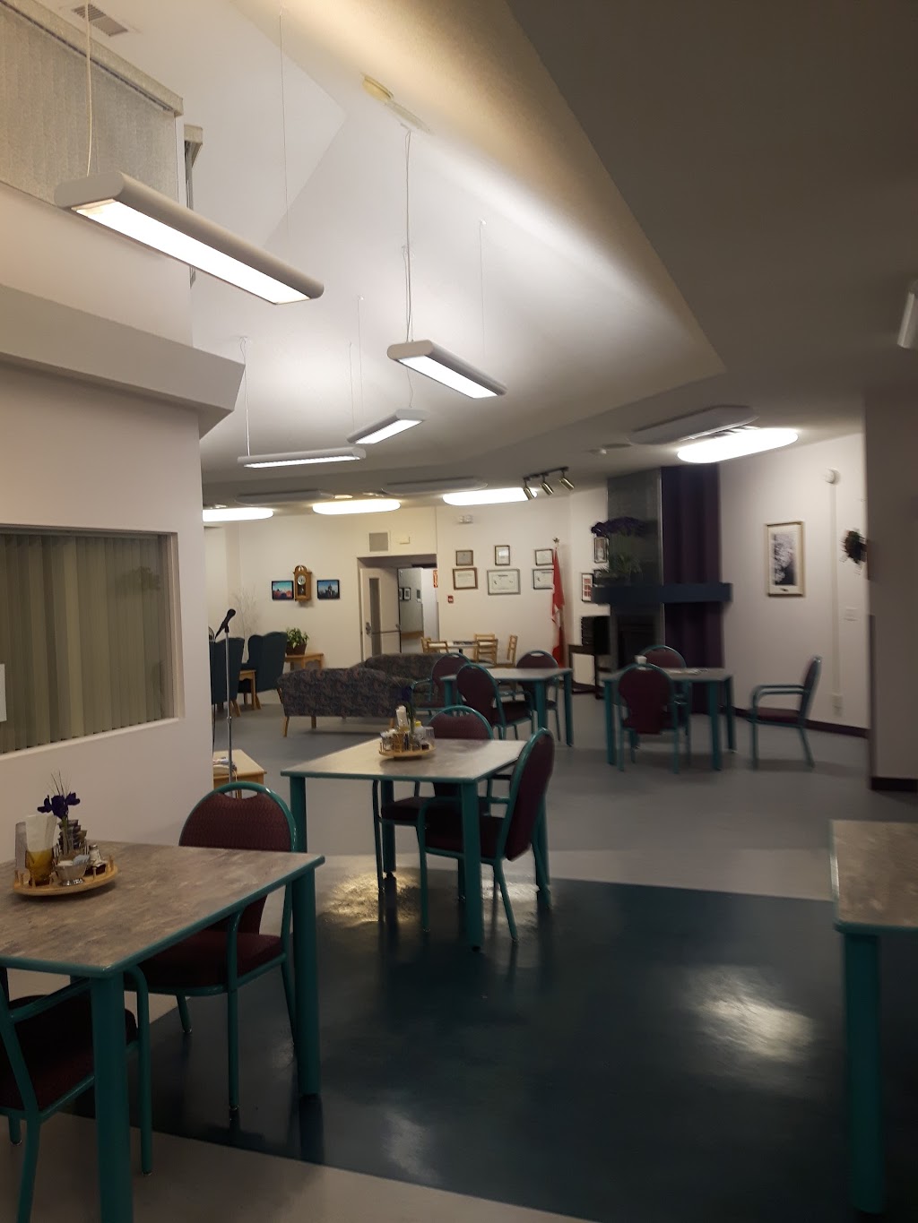 Andrew Senior Citizens Lodge | 5034 53 Ave, Andrew, AB T0B 0C0, Canada | Phone: (780) 365-3737
