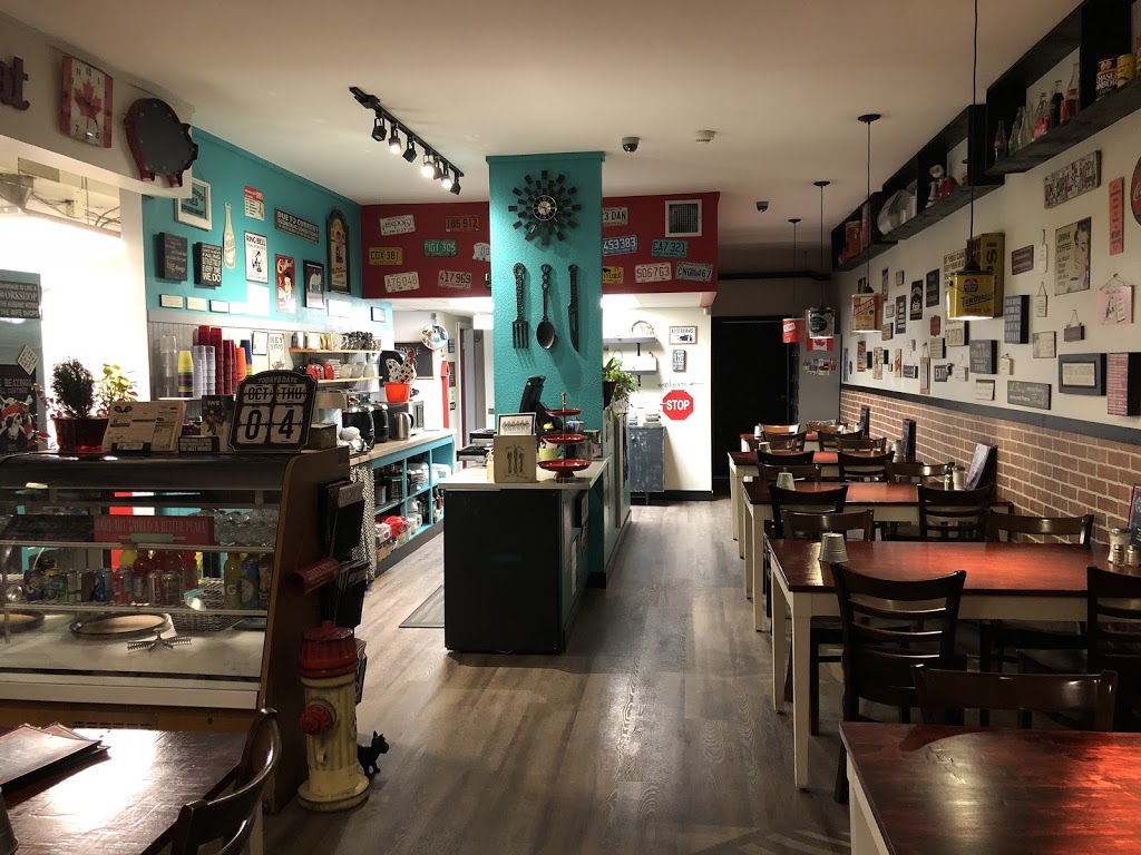 Pepper Pot Grill | 1822 Byland Rd, West Kelowna, BC V1Z 1A9, Canada | Phone: (250) 769-6383