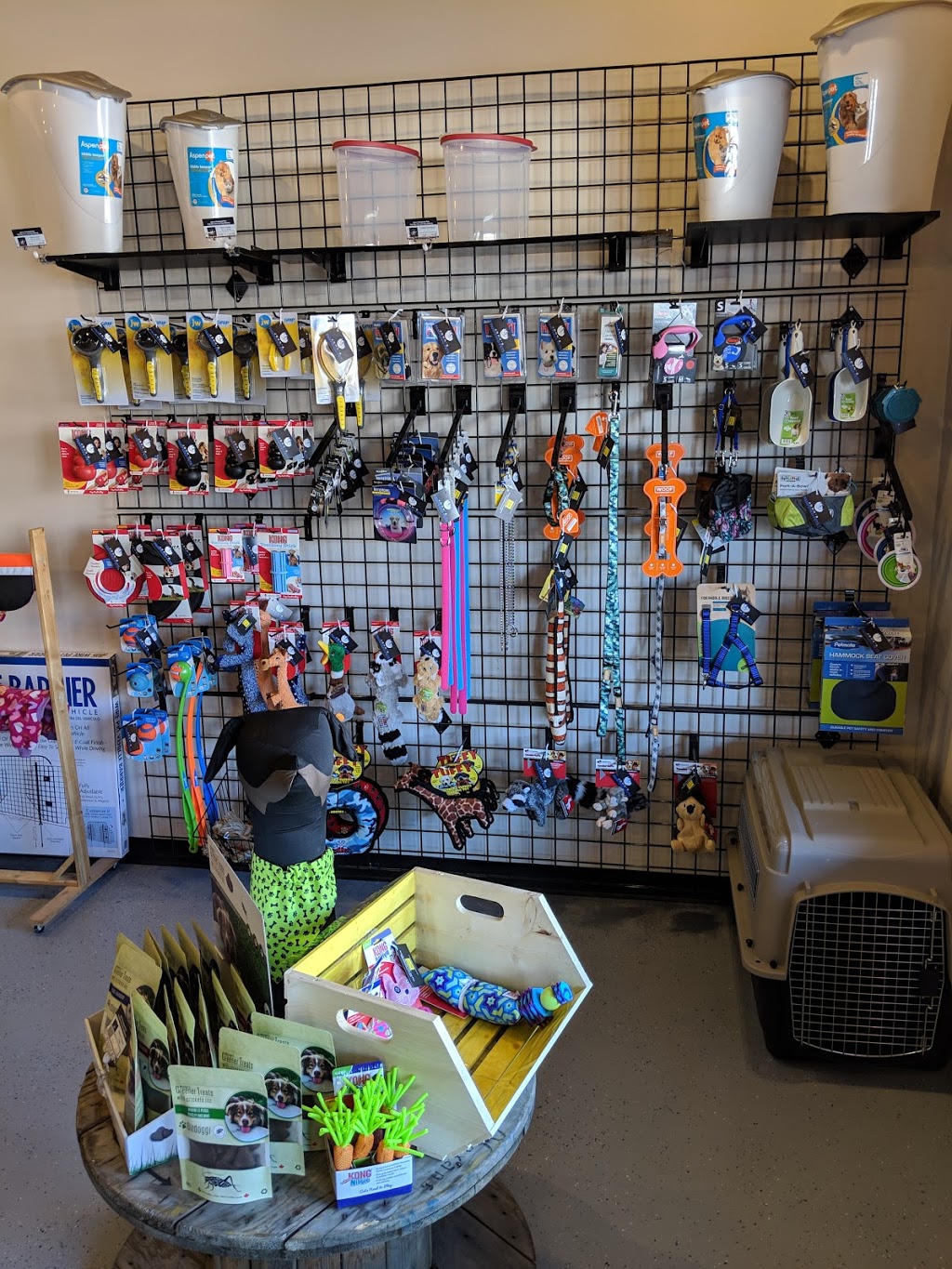 John’s Pampered Pets | 2417 Golf Course Dr Unit 8, Blind Bay, BC V0E 1H2, Canada | Phone: (250) 675-4401