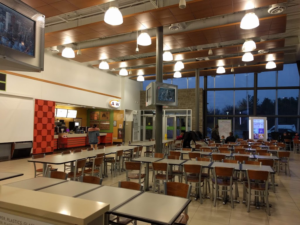 ONroute Trenton South | 17277 Hwy 401 Eastbound, Brighton, ON K0K 1H0, Canada | Phone: (613) 394-6744
