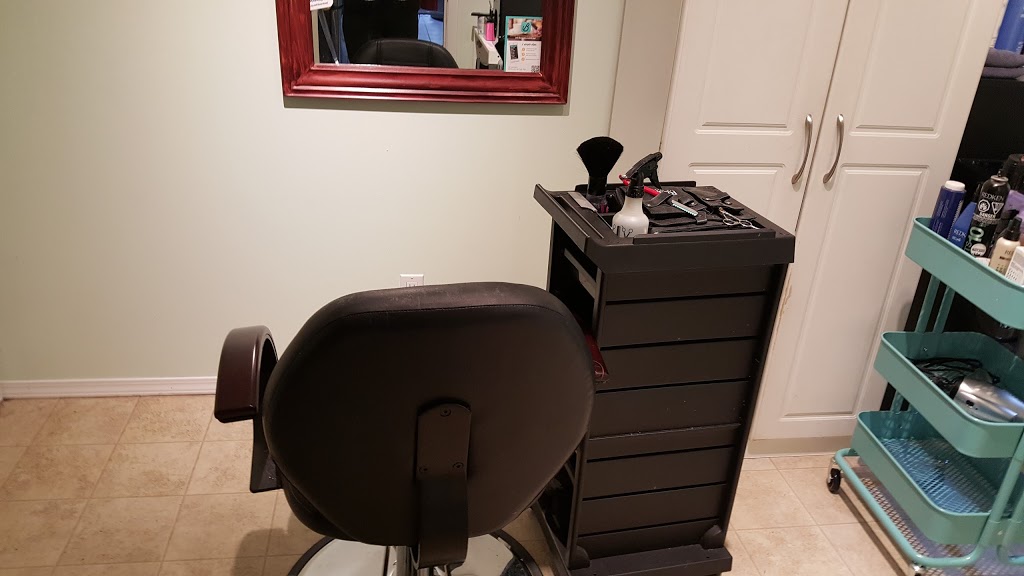 Rogue Salon and Beauty Bar | 2141 Henlyn Dr, Sooke, BC V9Z 0N5, Canada | Phone: (250) 480-9632