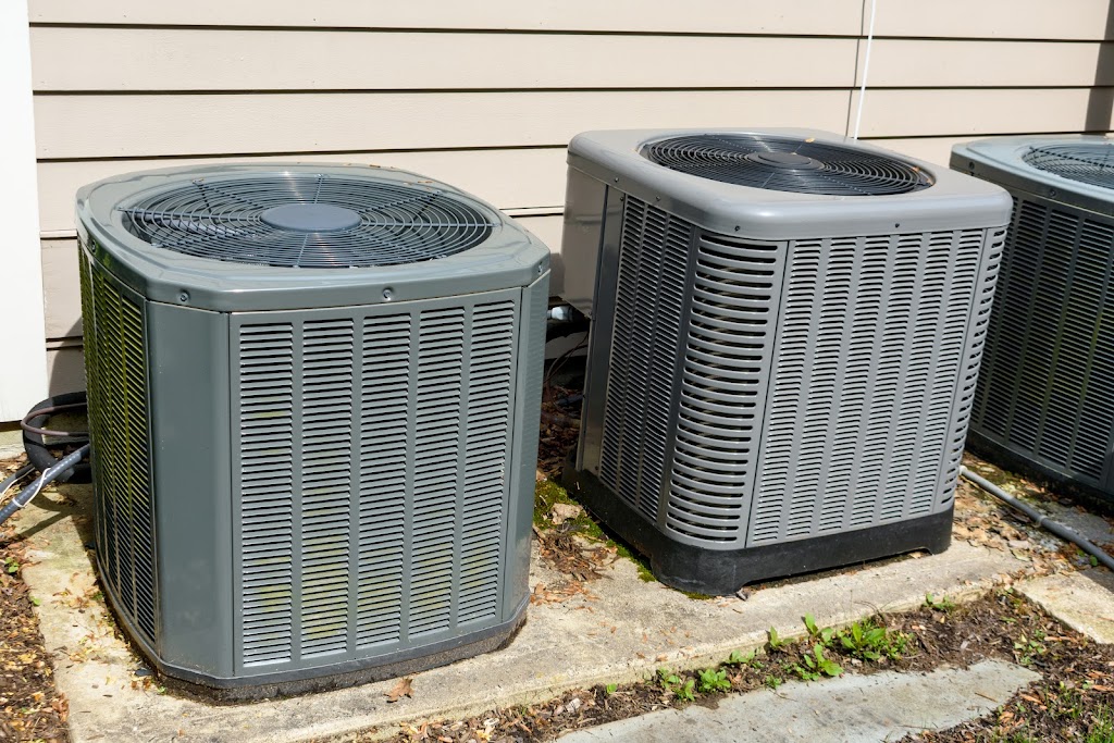 Ideal Temp Heating and Cooling | Eastpark Dr, Ottawa, ON K1B 3Z8, Canada | Phone: (613) 400-2737