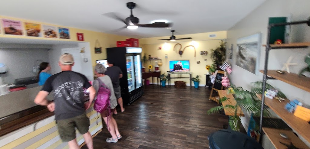 Harbour Cheescake | 204 Main St Unit 3A, Port Stanley, ON N5L 0B2, Canada | Phone: (519) 851-2735