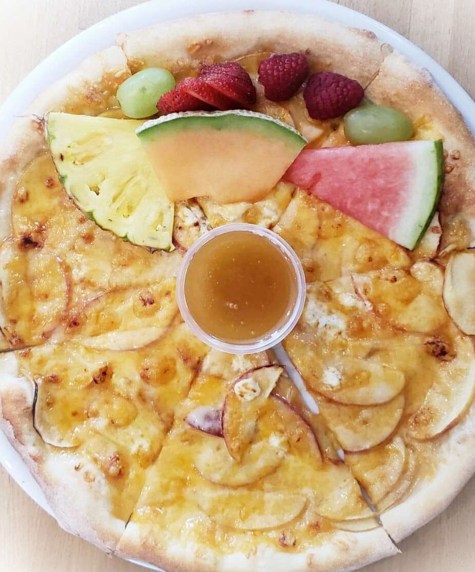 Café Terrasse La Tanière | 427 Chemin Ozias-Leduc, Mont-Saint-Hilaire, QC J3H 4A1, Canada | Phone: (450) 446-7731