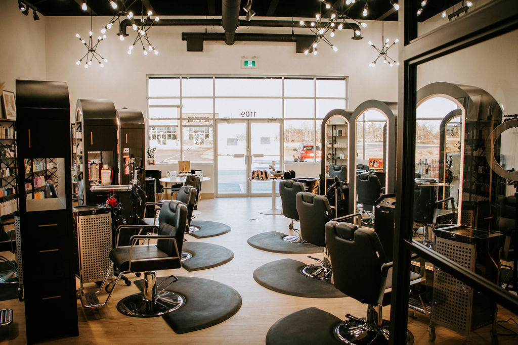Masterpiece Salon | 1109 20 Sharpe Ave, Red Deer, AB T4R 0V2, Canada | Phone: (403) 986-3776