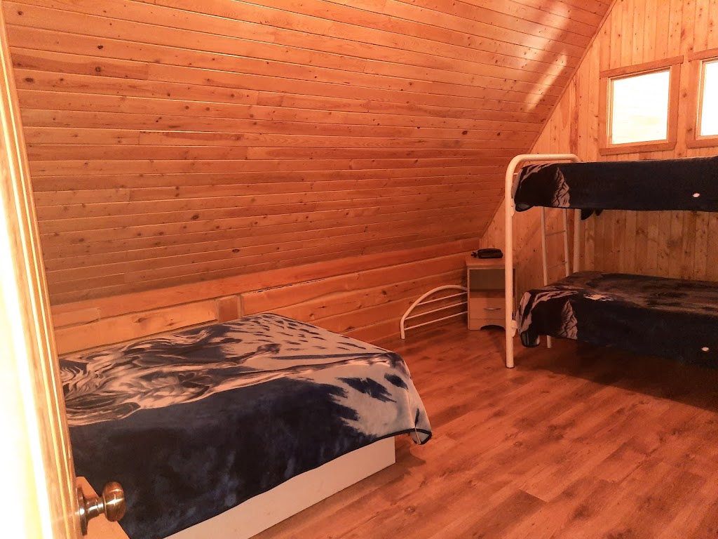 Auberge La Martingale | 2501 Chem. du Lac, Saint-Honoré, QC G0V 1L0, Canada | Phone: (418) 673-3956