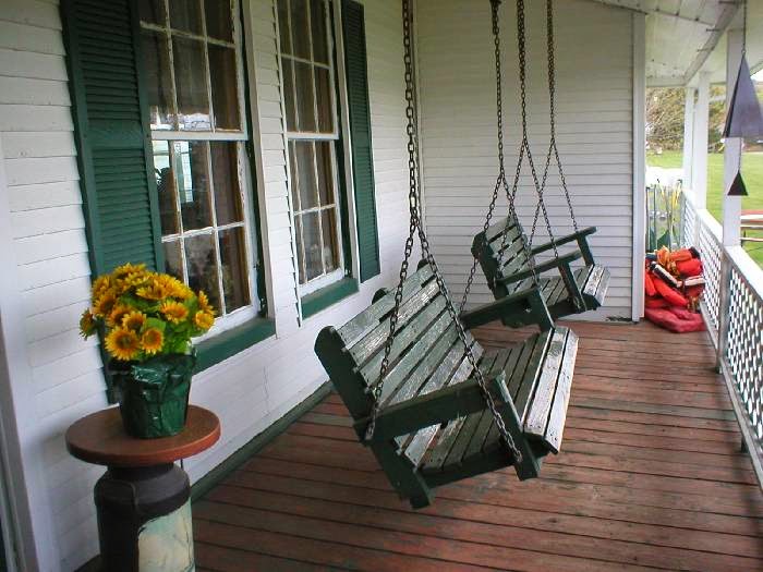 Hale Seymour Lake Lodge | 28 Valley Rd, Morgan, VT 05853, USA | Phone: (802) 895-2563