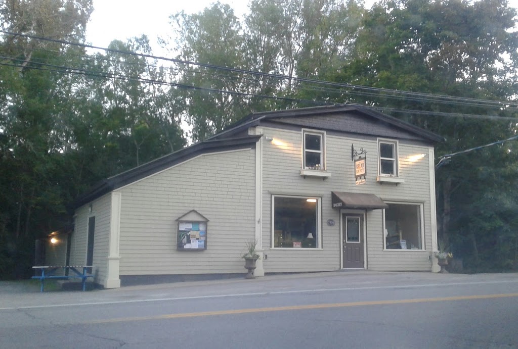 The Bread Gallery | 7778 Highway 14, West Hants, NS B0N 2A0, Canada | Phone: (902) 757-3377