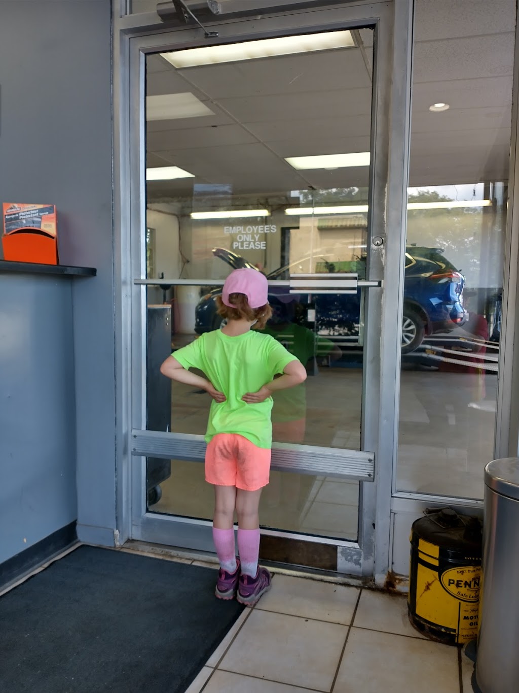 Oil Change Collingwood | 260 First St, Collingwood, ON L9Y 1B1, Canada | Phone: (705) 532-9833