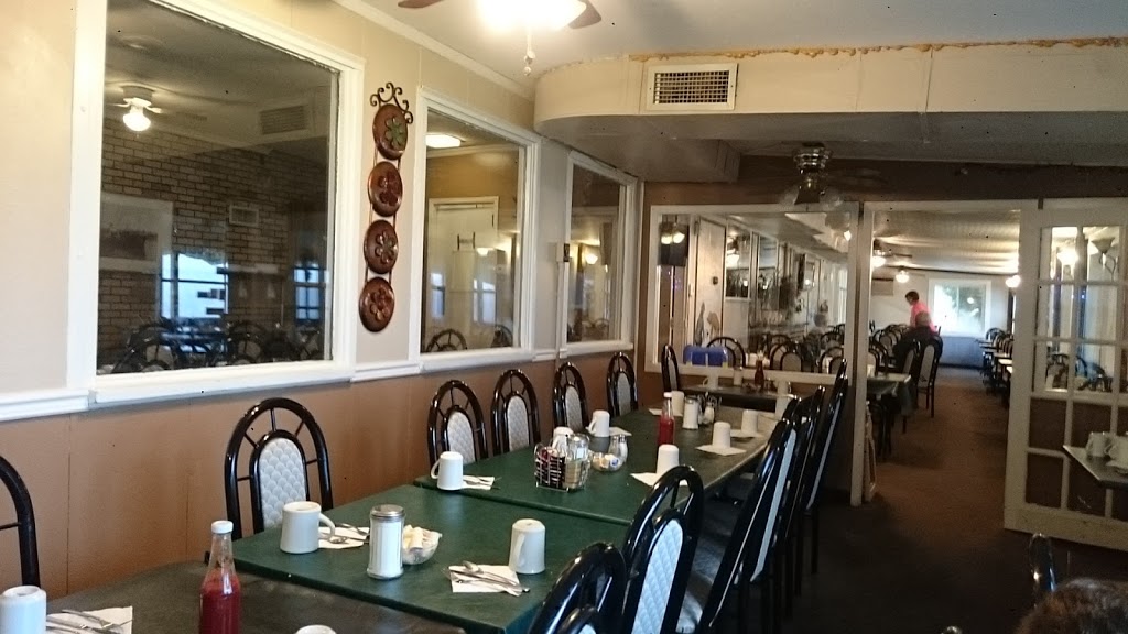 Bridgeview Restaurant | 2801 Highway #2, Johnstown, ON K0E 1T1, Canada | Phone: (613) 925-5663