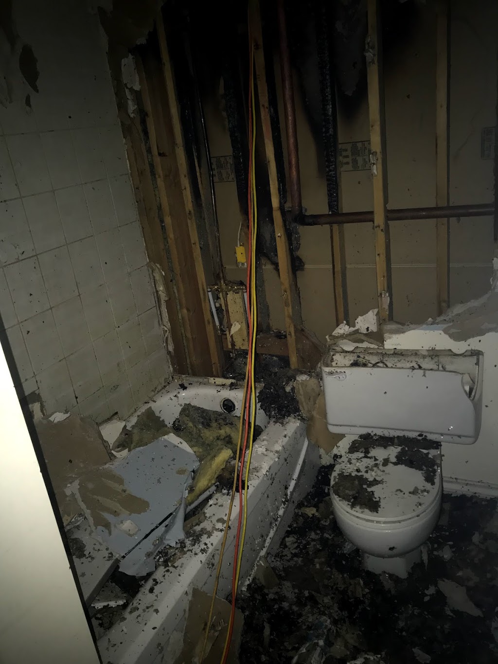 Bath Fitter | 8620 Glenlyon Pkwy Unit 106, Burnaby, BC V5J 0B6, Canada | Phone: (604) 283-1693