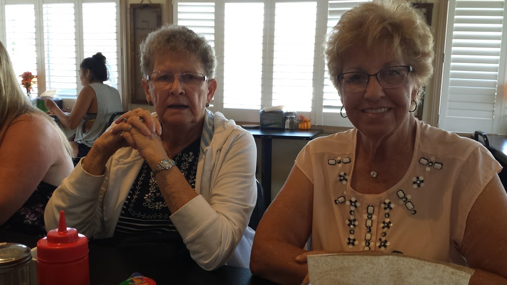 Hills Family Bistro | 3345 6th Line, Ohsweken, ON N0A 1M0, Canada | Phone: (905) 765-1331